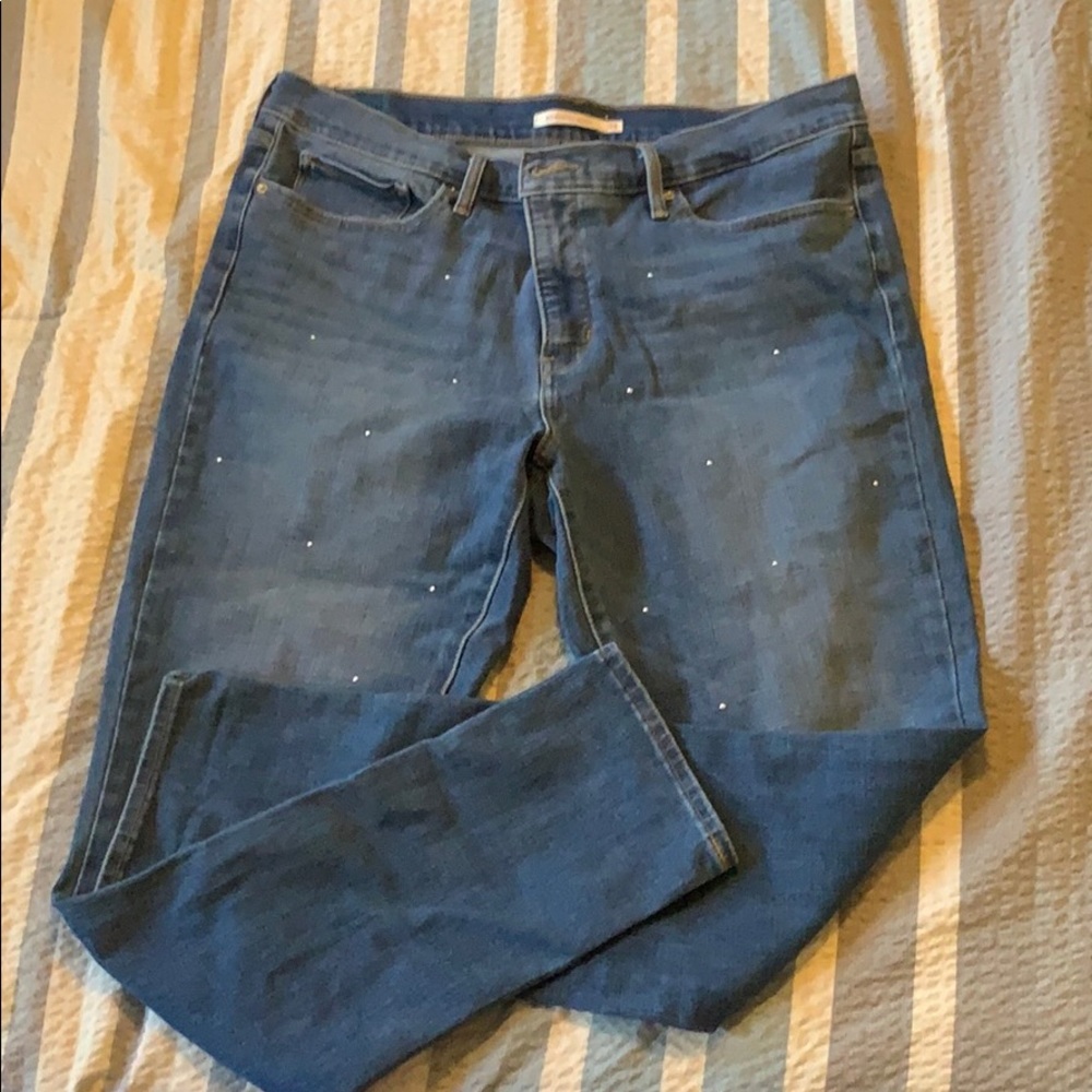 Levi Jeans with Pearl Accents Size 33
